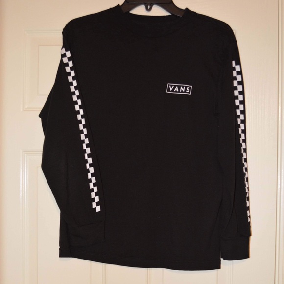 Vans Tops - abi’s closet 🌸